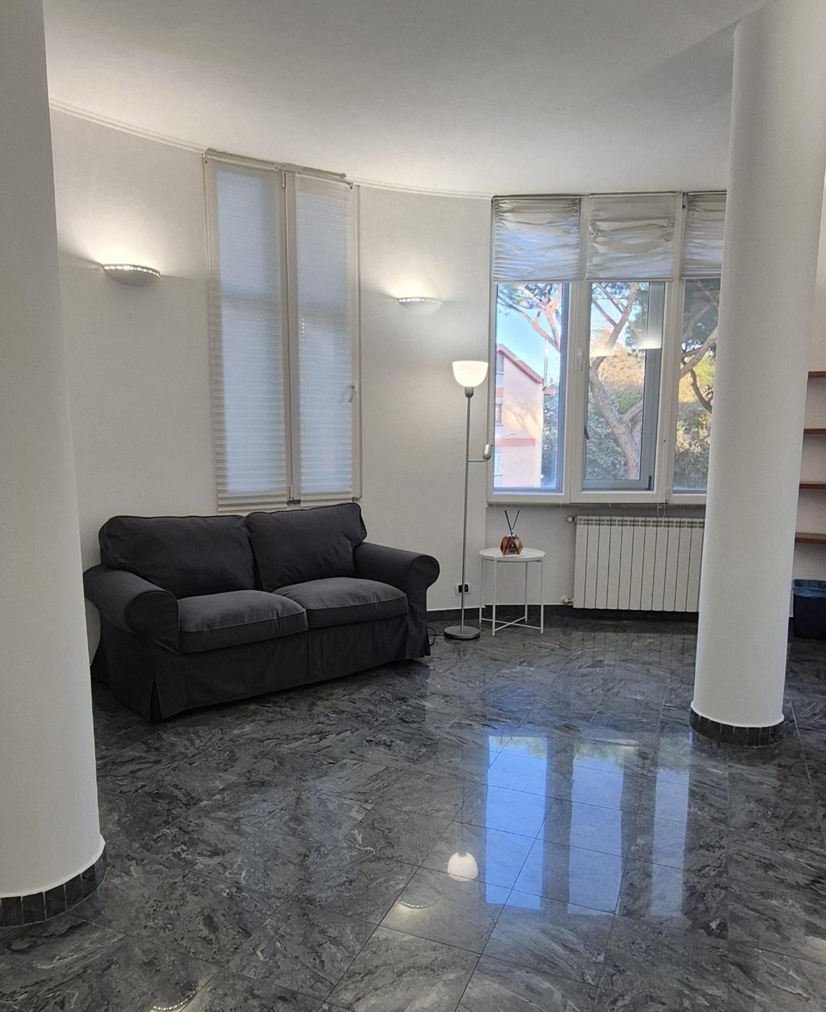Guru Mostacciano Roma